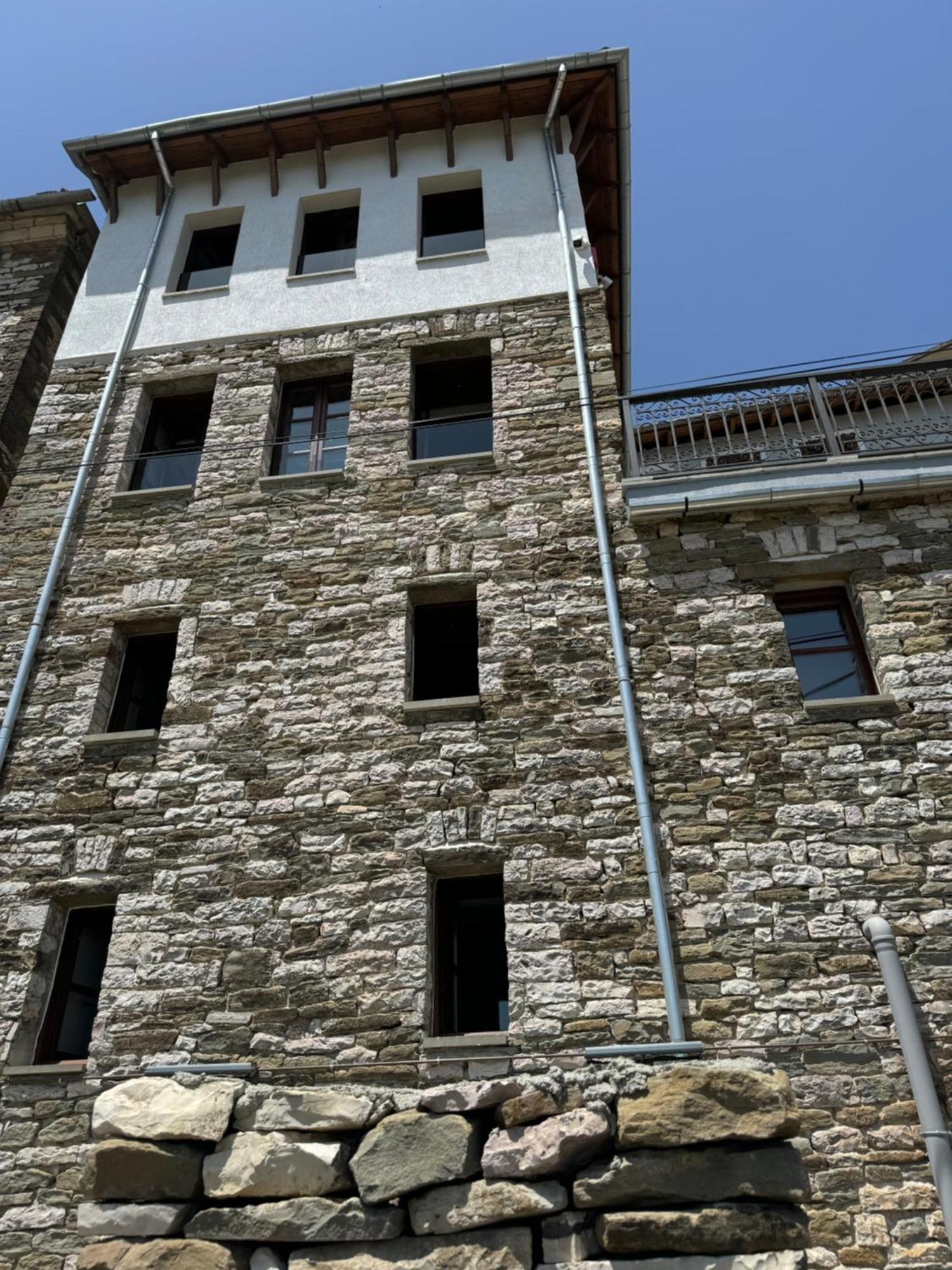 Dam Stone Boutique Hotel Gjirokastër 외부 사진