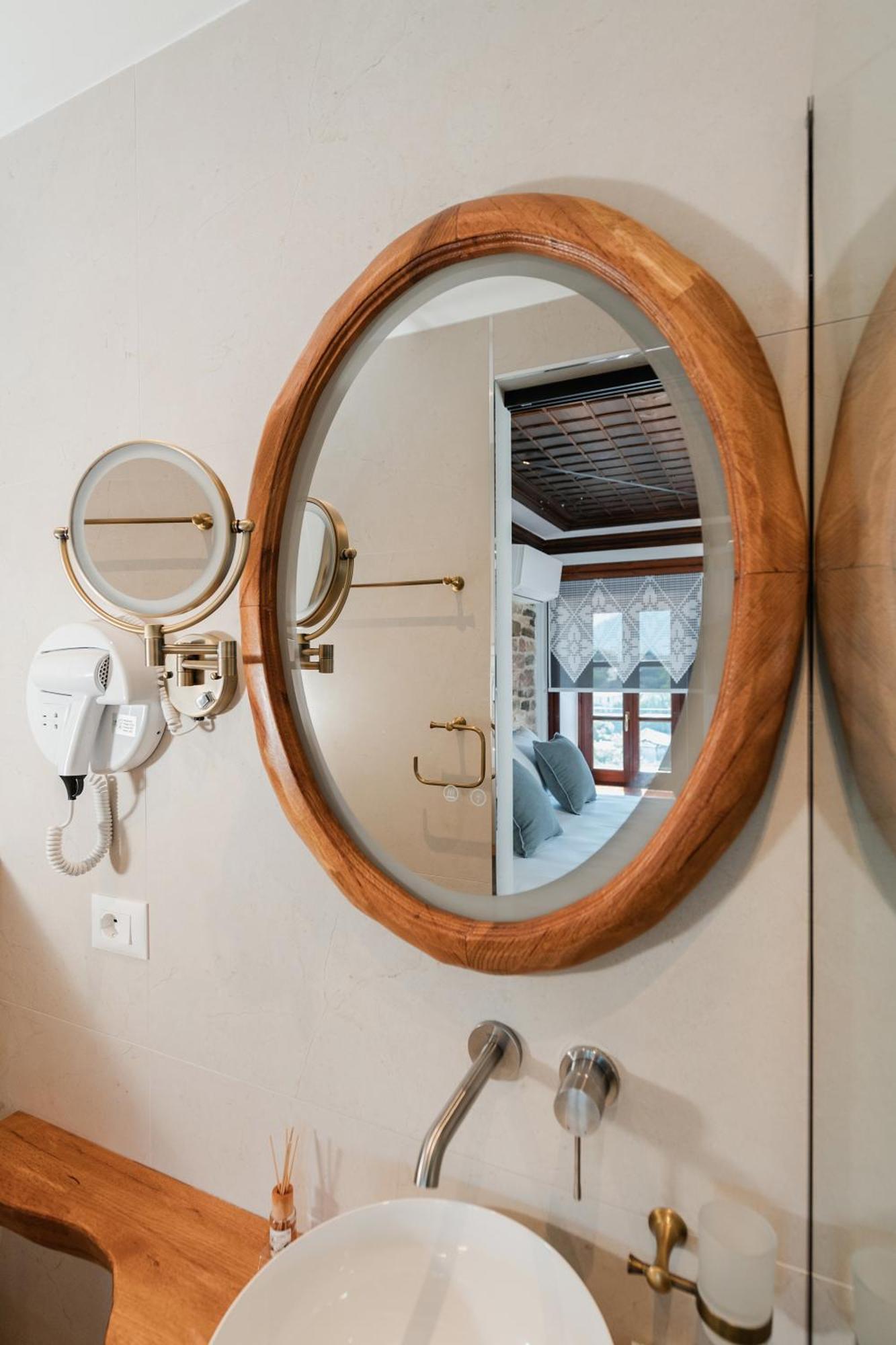 Dam Stone Boutique Hotel Gjirokastër 외부 사진