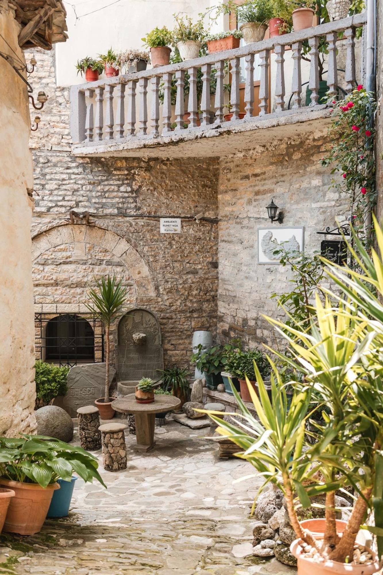 Dam Stone Boutique Hotel Gjirokastër 외부 사진